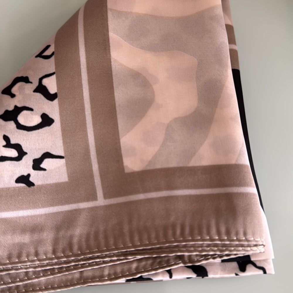 Animal Print Scarf S54 - Picture 4 of 4